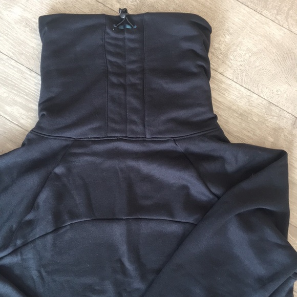 Running Jacket - Picture 4 of 8